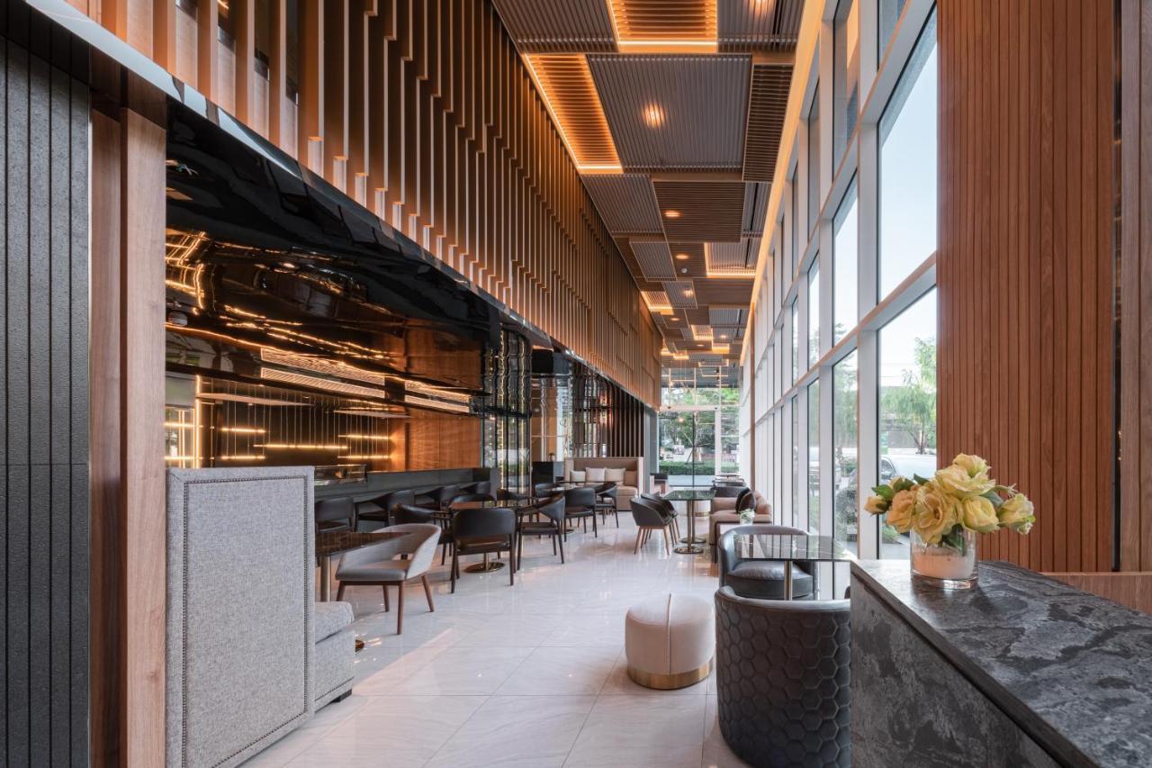 Siamese Exclusive 42 Aparthotel Bangkok Exteriör bild